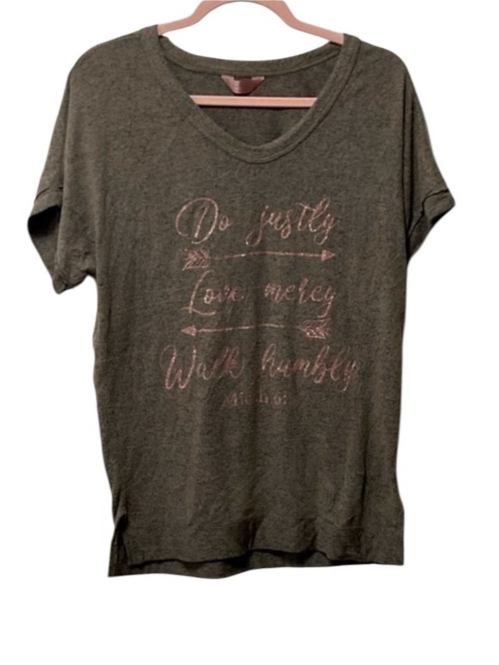 SJS Olive Green Tee with Dusty Pink Label Detail